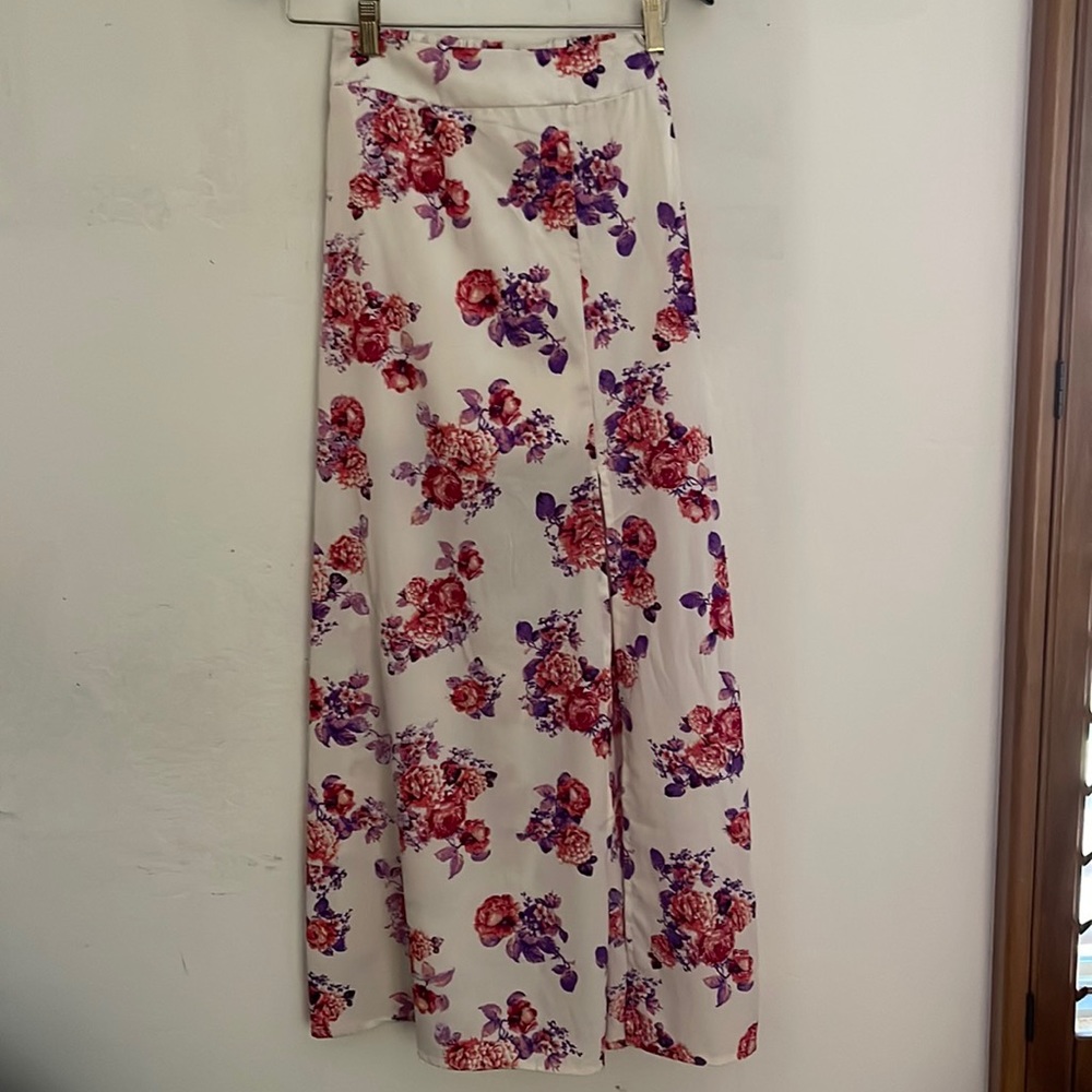 Long Charlotte Russe floral skirt, Size small